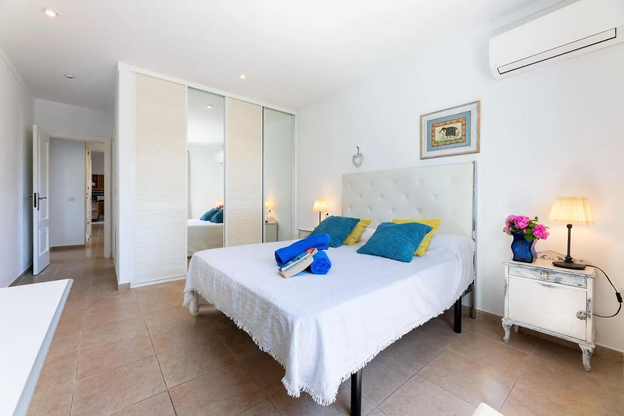 Villa Sa Caleta De Cala D'Or Сантаньи