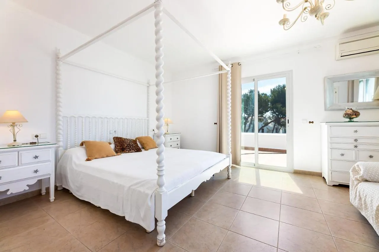 Villa Sa Caleta De Cala D'Or Сантаньи